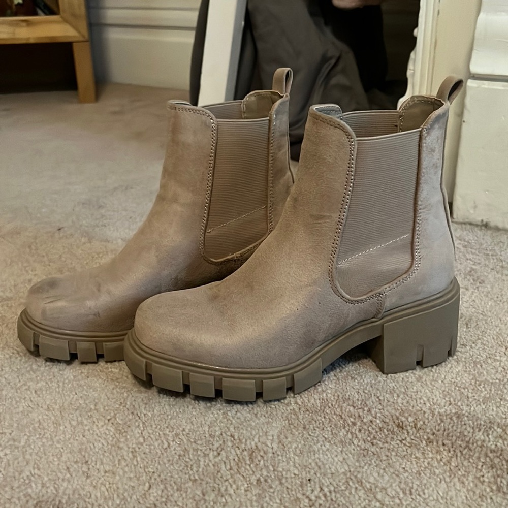 Tan boots, worn once. Want to keep but they don’t fit like I want them to.